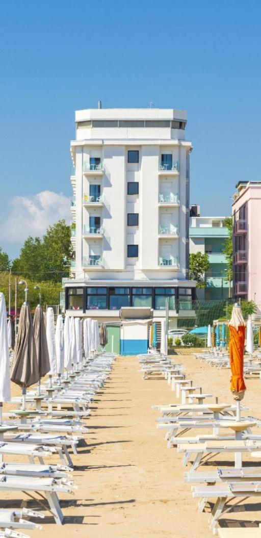 Grand Meeting Hotel Римини Экстерьер фото