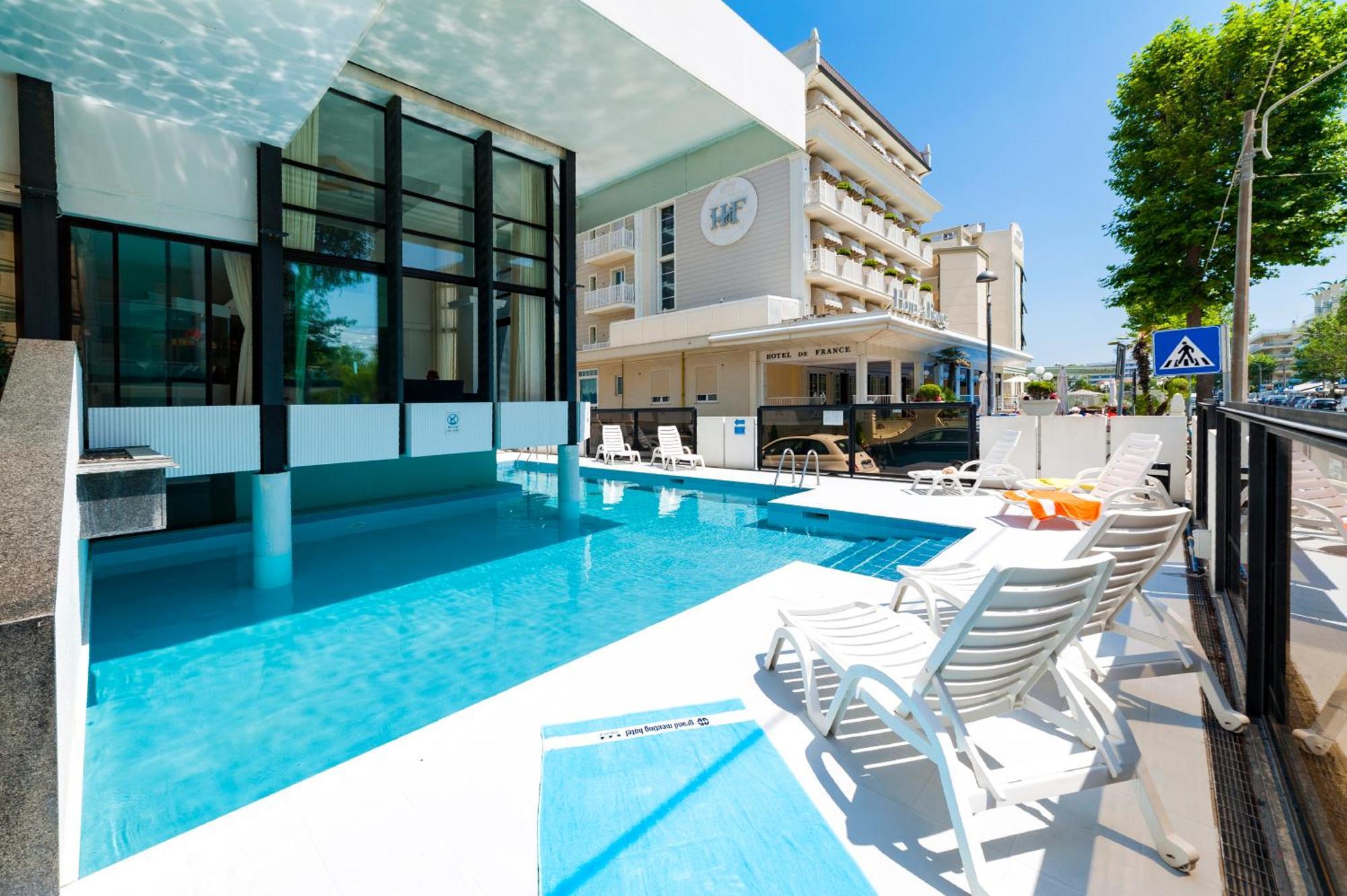 Grand Meeting Hotel Римини Экстерьер фото